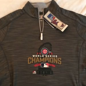 Brand New Women’s Chicago Cubs World Series Fleece